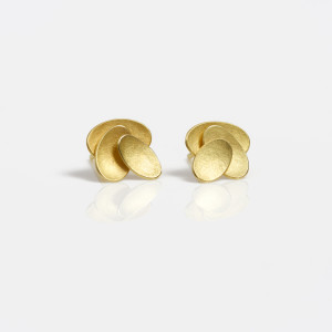 18 carat gold triple oval earstuds